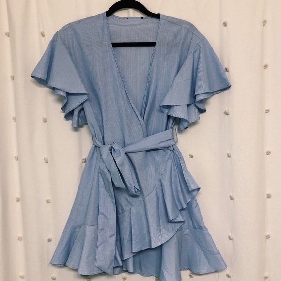baby light blue wrap dress - Picture 1 of 5
